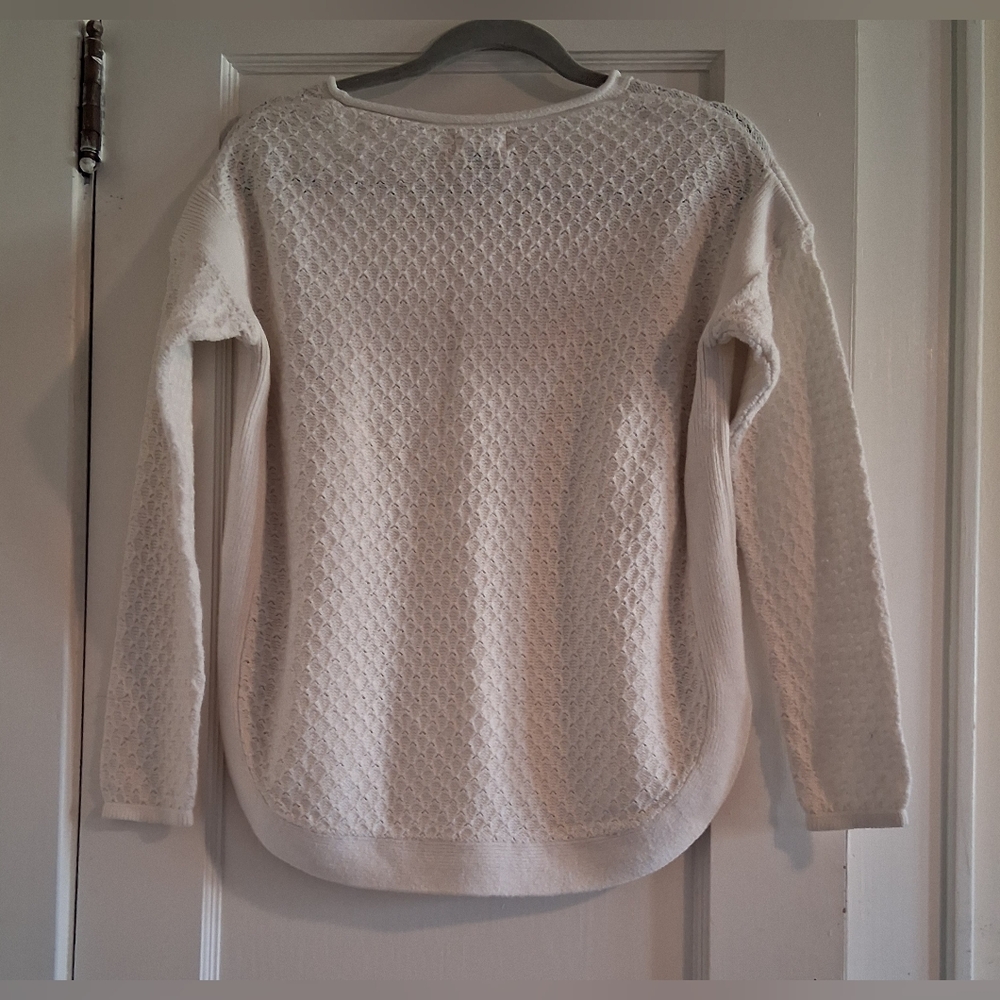 Old Navy White Top - Picture 8 of 11